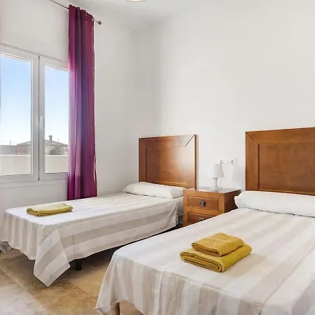 Con Piscina Privada Terraza Y Wi-fi Villa Conil De La Frontera