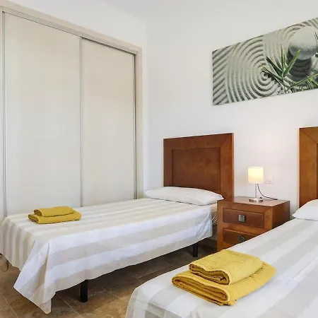 Con Piscina Privada Terraza Y Wi-fi Conil De La Frontera